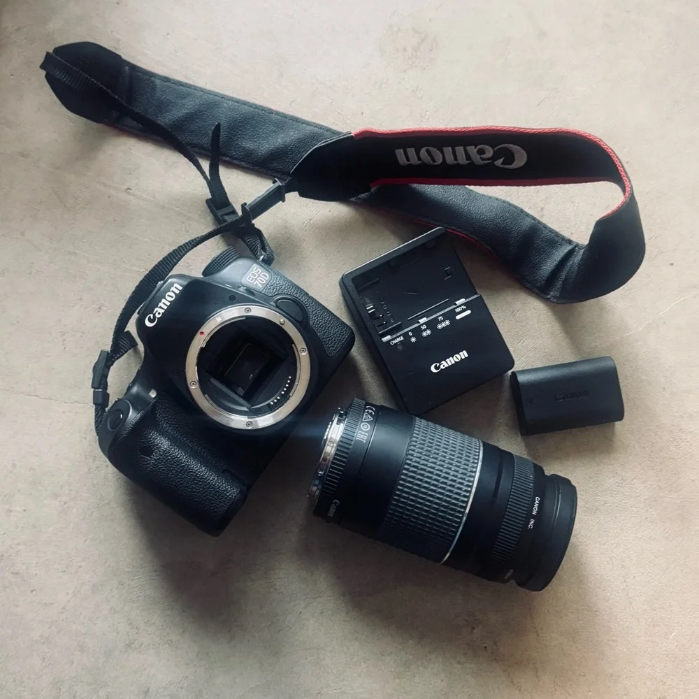 Canon EOS 70D DSLR Camera Body and 75-300 mm lens
